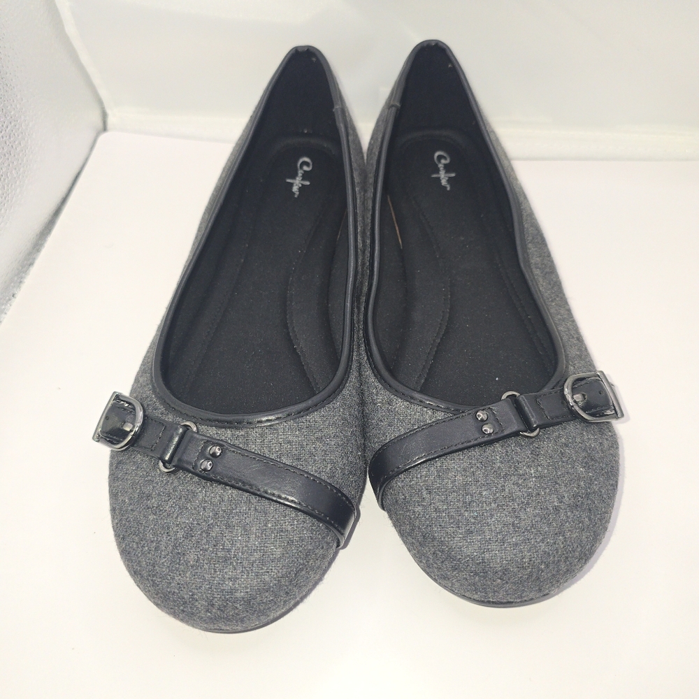 Chaps Women's Gray Ballet Flats